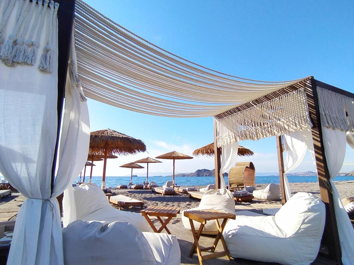 The Coast Aparthotel Анаксос Екстериор снимка