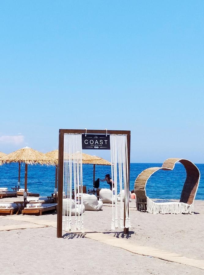 The Coast Aparthotel Анаксос Екстериор снимка