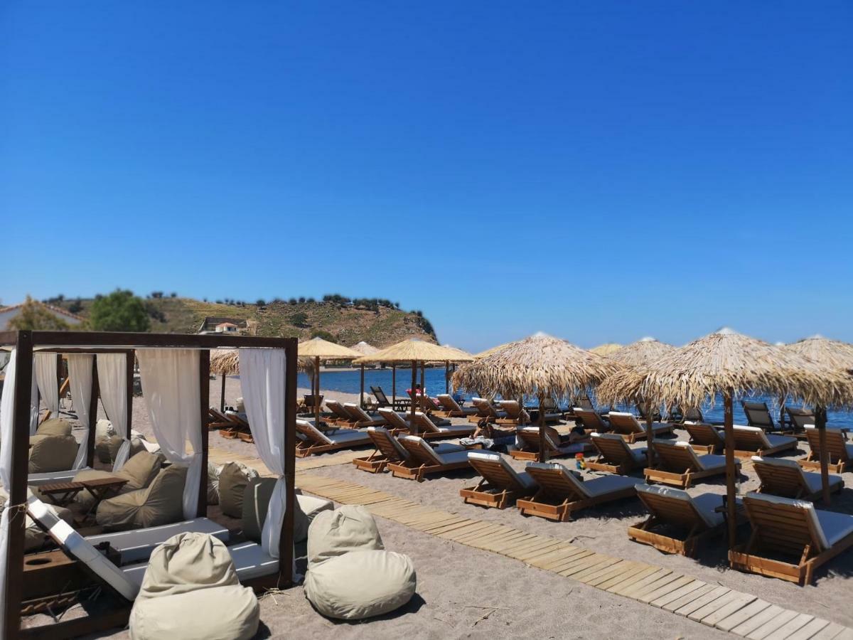 The Coast Aparthotel Анаксос Екстериор снимка